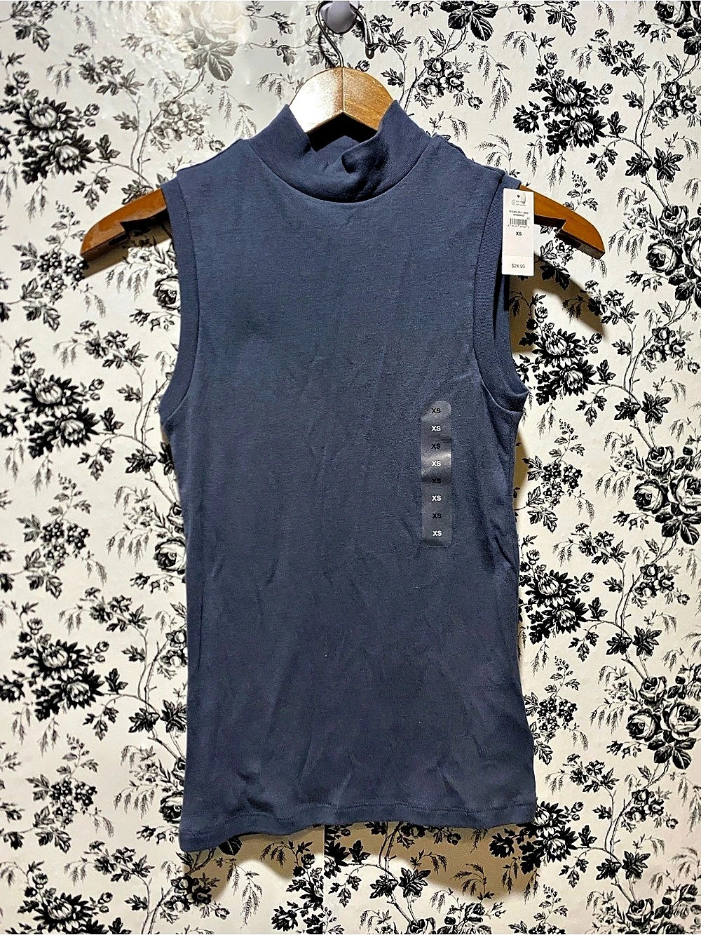 GAP Modern Mockneck Tank Top Blue XS